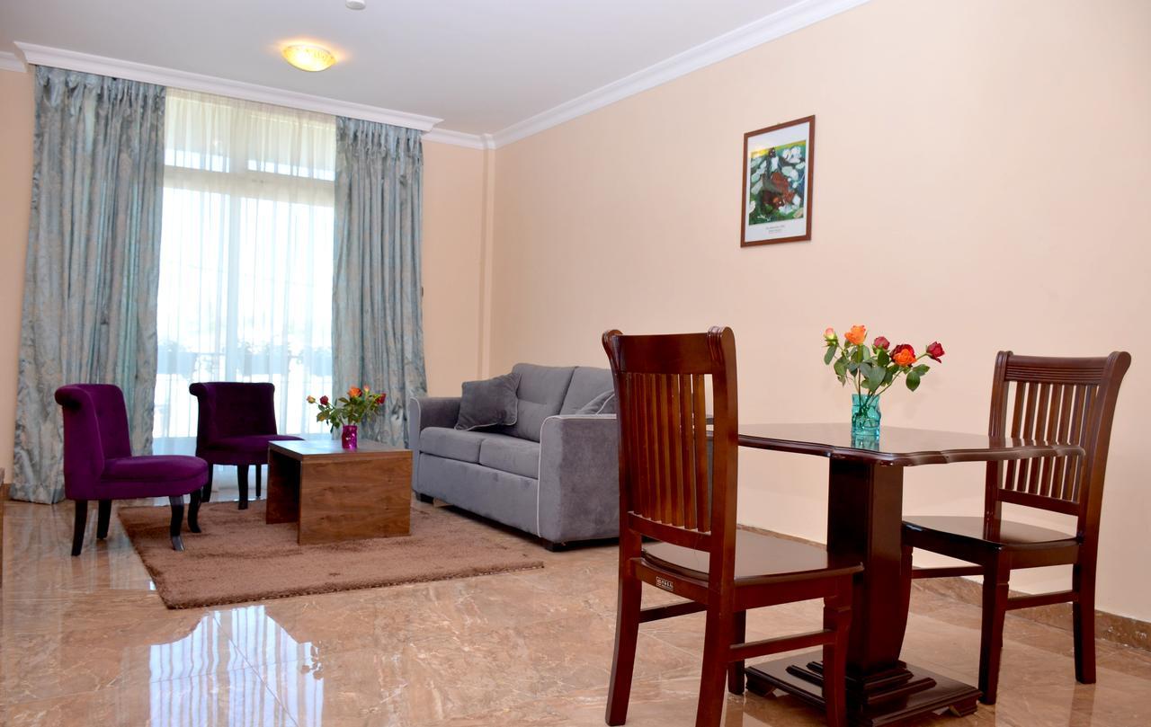 Melodie Hotel Addis Abeba Buitenkant foto