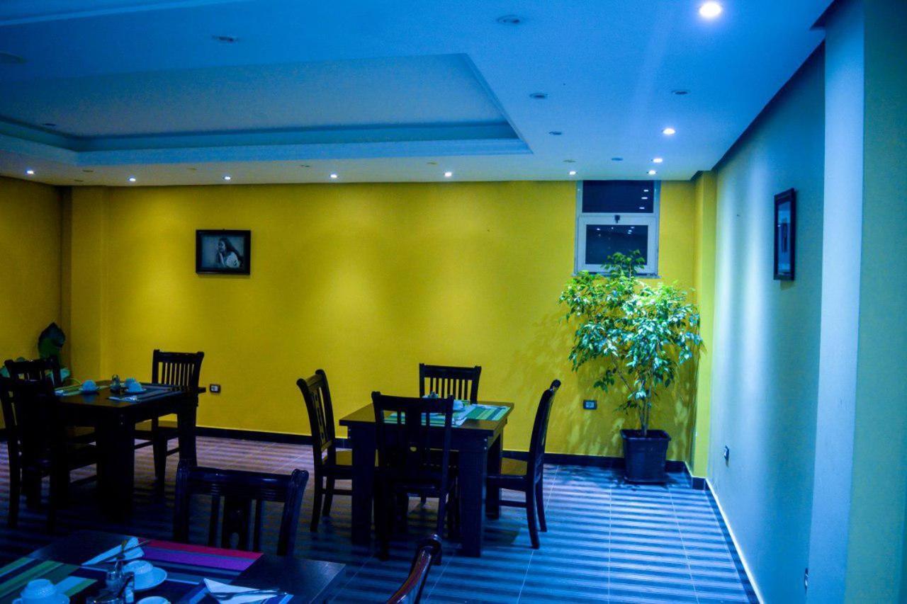 Melodie Hotel Addis Abeba Buitenkant foto