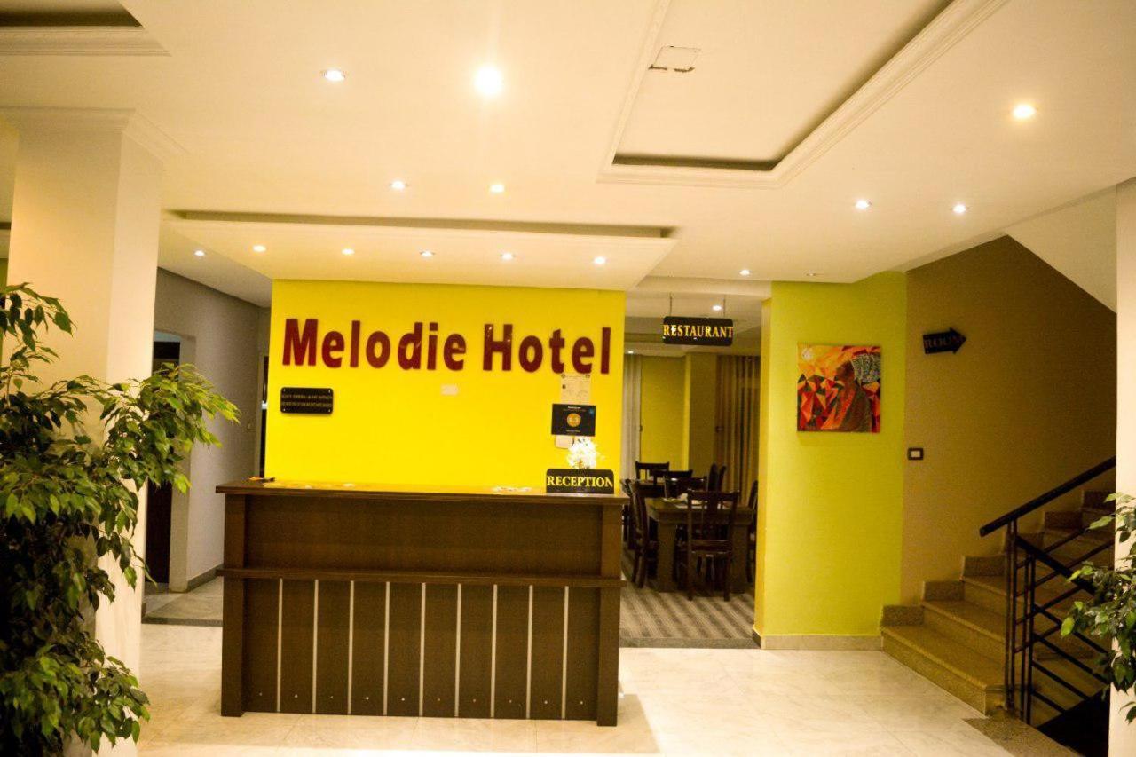 Melodie Hotel Addis Abeba Buitenkant foto